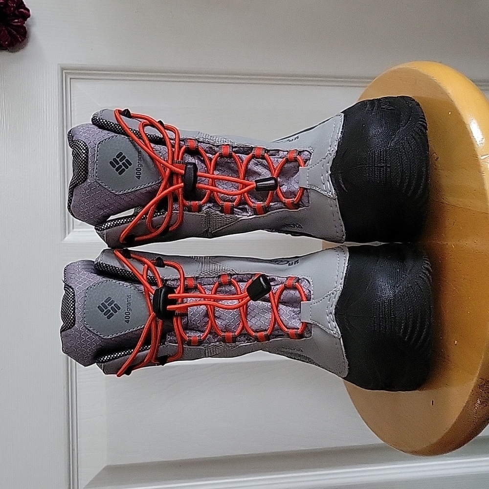 Kids Columbia boots